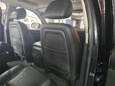 2013 GMC Yukon Denali XL4DR SUV AWD   - Photo 19 - Hamilton, OH 45015