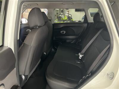 2019 Kia Soul 4DR CROSSOVER - Photo 17 - Hamilton, OH 45015