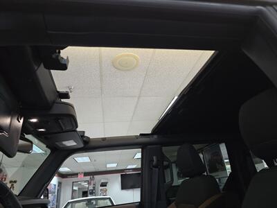 2022 Ford Bronco Base 4DR SUV AWD - Photo 37 - Hamilton, OH 45015