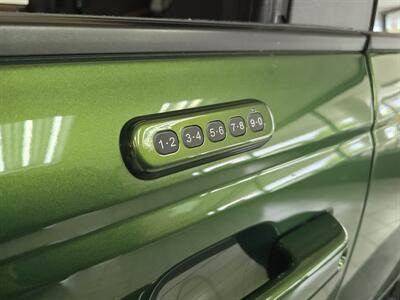 2022 Ford Bronco Base 4DR SUV AWD - Photo 39 - Hamilton, OH 45015