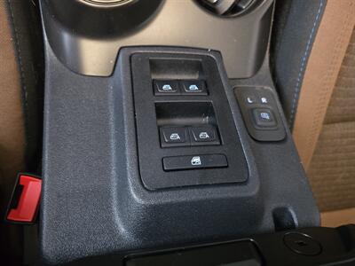 2022 Ford Bronco Base 4DR SUV AWD - Photo 24 - Hamilton, OH 45015