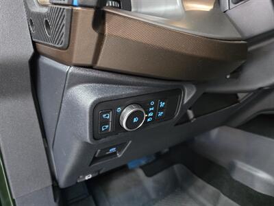 2022 Ford Bronco Base 4DR SUV AWD - Photo 20 - Hamilton, OH 45015