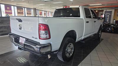 2023 RAM 2500 Tradesman 4DR CREW CAB 4X4/V8 - Photo 6 - Hamilton, OH 45015