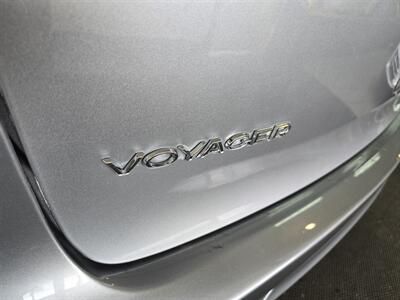 2020 Chrysler Voyager LX   - Photo 30 - Hamilton, OH 45015