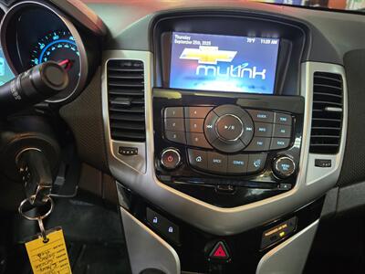 2014 Chevrolet Cruze 1LT Auto 4DR SEDAN - Photo 21 - Hamilton, OH 45015