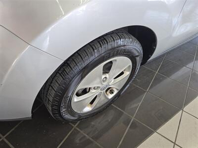 2014 Kia Soul Base 4DR CROSSOVER - Photo 23 - Hamilton, OH 45015