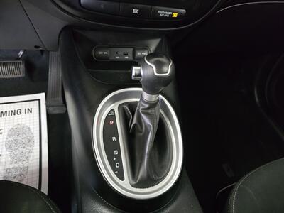 2014 Kia Soul Base 4DR CROSSOVER - Photo 19 - Hamilton, OH 45015