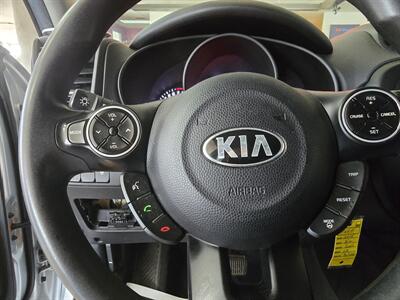 2014 Kia Soul Base 4DR CROSSOVER - Photo 20 - Hamilton, OH 45015
