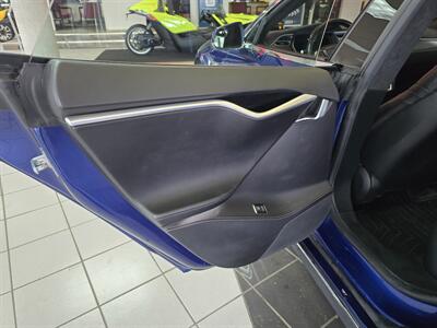 2015 Tesla Model S 70D 4DR HATCHACK AWD   - Photo 7 - Hamilton, OH 45015