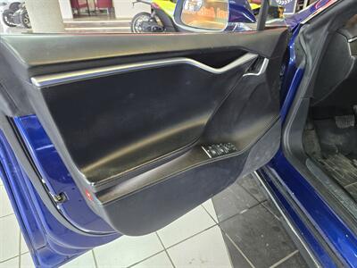 2015 Tesla Model S 70D 4DR HATCHACK AWD   - Photo 15 - Hamilton, OH 45015