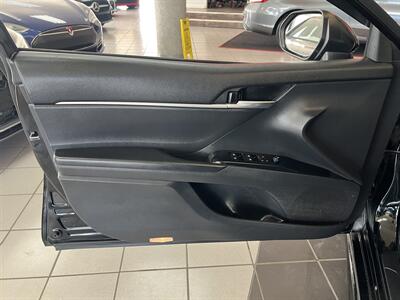 2019 Toyota Camry SE 4DR SEDAN - Photo 24 - Hamilton, OH 45015