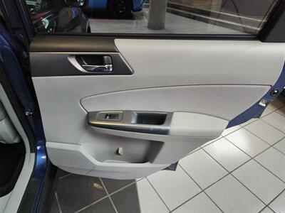 2013 Subaru Forester 2.5X Premium-AWD WAGON   - Photo 24 - Hamilton, OH 45015