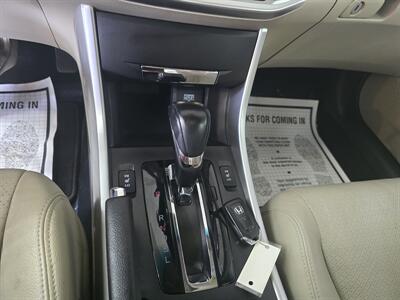 2013 Honda Accord EX-L 4DR SEDAN   - Photo 20 - Hamilton, OH 45015