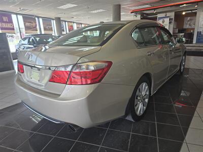 2013 Honda Accord EX-L 4DR SEDAN   - Photo 4 - Hamilton, OH 45015
