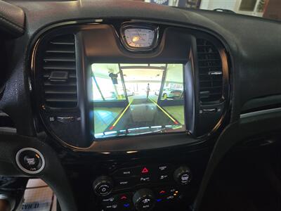 2021 Chrysler 300 Series S V6 4DR SEDAN - Photo 20 - Hamilton, OH 45015