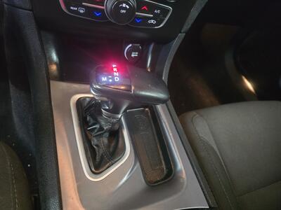 2022 Dodge Charger SXT   - Photo 20 - Hamilton, OH 45015