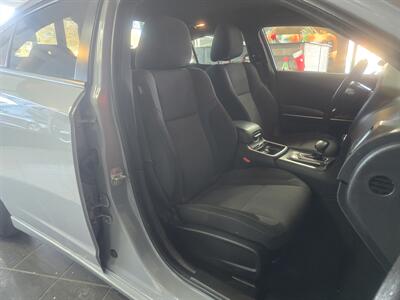 2022 Dodge Charger SXT   - Photo 13 - Hamilton, OH 45015