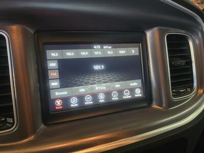 2022 Dodge Charger SXT   - Photo 22 - Hamilton, OH 45015