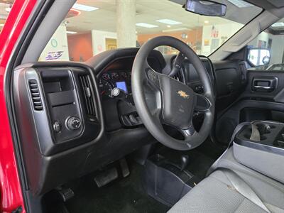 2016 Chevrolet Silverado 1500 Custom 4DR EXTENDED CAB 4X4 V8   - Photo 7 - Hamilton, OH 45015