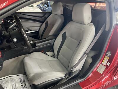 2016 Chevrolet Camaro LT 2DR COUPE/1LT - Photo 10 - Hamilton, OH 45015