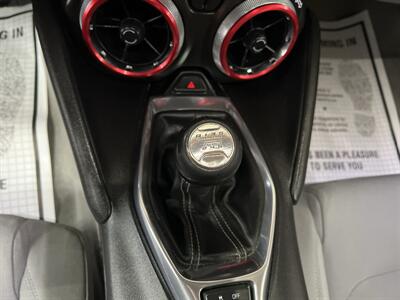 2016 Chevrolet Camaro LT 2DR COUPE/1LT - Photo 15 - Hamilton, OH 45015