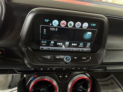 2016 Chevrolet Camaro LT 2DR COUPE/1LT - Photo 13 - Hamilton, OH 45015