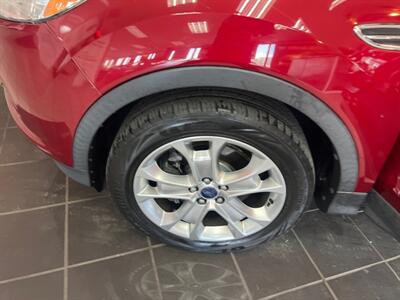 2014 Ford Escape Titanium 4DR SUV AWD   - Photo 30 - Hamilton, OH 45015