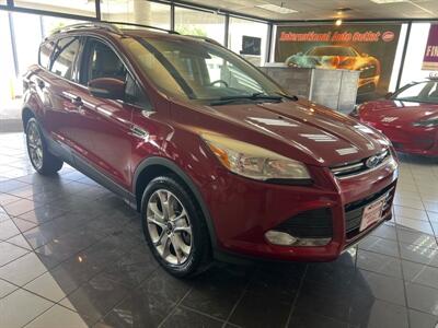 2014 Ford Escape Titanium 4DR SUV AWD   - Photo 4 - Hamilton, OH 45015