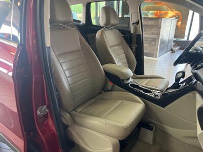 2014 Ford Escape Titanium 4DR SUV AWD   - Photo 25 - Hamilton, OH 45015