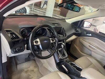 2014 Ford Escape Titanium 4DR SUV AWD   - Photo 11 - Hamilton, OH 45015