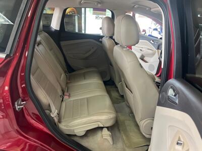 2014 Ford Escape Titanium 4DR SUV AWD   - Photo 22 - Hamilton, OH 45015