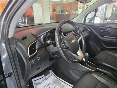 2019 Chevrolet Trax LT 4DR SUV - Photo 7 - Hamilton, OH 45015