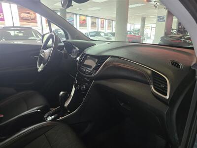 2019 Chevrolet Trax LT 4DR SUV - Photo 13 - Hamilton, OH 45015