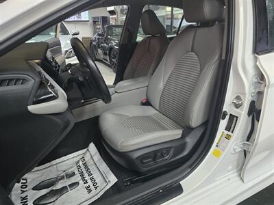 2023 Toyota Camry SE   - Photo 9 - Hamilton, OH 45015