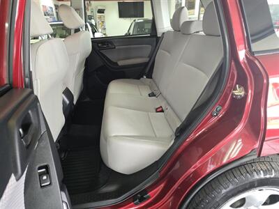 2018 Subaru Forester 2.5i 4DR WAGON AWD - Photo 10 - Hamilton, OH 45015