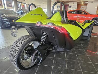 2023 POLARIS Sling Shot SLING SHOT   - Photo 24 - Hamilton, OH 45015