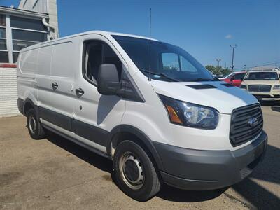 2017 Ford Transit 250 3DR CARGO VAN W/60/40 LOW ROOF   - Photo 4 - Hamilton, OH 45015