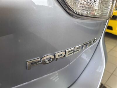 2020 Subaru Forester Premium 4DR SUV AWD   - Photo 40 - Hamilton, OH 45015