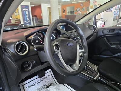 2017 Ford Fiesta SE 4DR SEDAN - Photo 7 - Hamilton, OH 45015