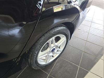 2017 Ford Fiesta SE 4DR SEDAN - Photo 30 - Hamilton, OH 45015