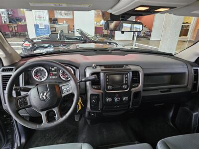 2018 RAM 1500 Express   - Photo 12 - Hamilton, OH 45015