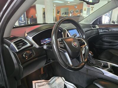 2015 Cadillac SRX Luxury Collection 4DR SUV   - Photo 8 - Hamilton, OH 45015