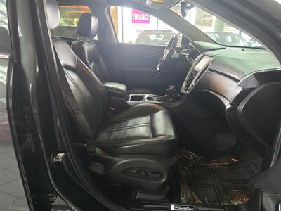 2015 Cadillac SRX Luxury Collection 4DR SUV   - Photo 13 - Hamilton, OH 45015