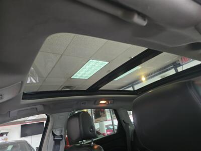 2015 Cadillac SRX Luxury Collection 4DR SUV   - Photo 23 - Hamilton, OH 45015