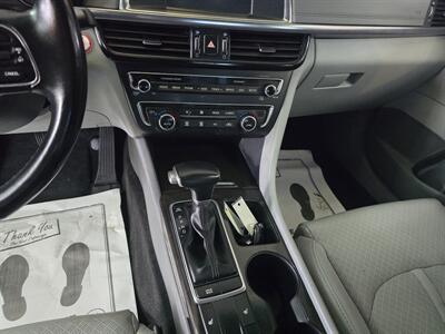 2018 Kia Optima EX 4DR SEDAN   - Photo 29 - Hamilton, OH 45015