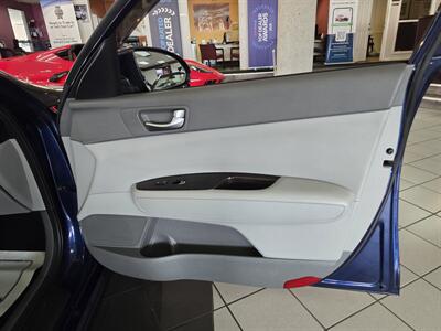 2018 Kia Optima EX 4DR SEDAN   - Photo 17 - Hamilton, OH 45015