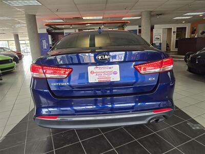 2018 Kia Optima EX 4DR SEDAN   - Photo 5 - Hamilton, OH 45015