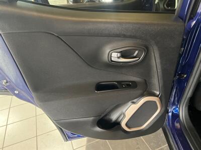 2020 Jeep Renegade Sport 4DR SUV   - Photo 22 - Hamilton, OH 45015