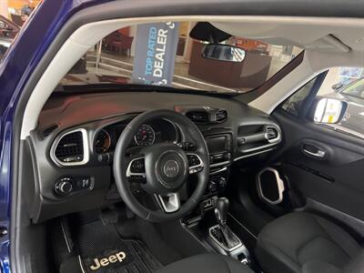 2020 Jeep Renegade Sport 4DR SUV   - Photo 11 - Hamilton, OH 45015