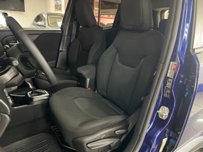 2020 Jeep Renegade Sport 4DR SUV   - Photo 10 - Hamilton, OH 45015